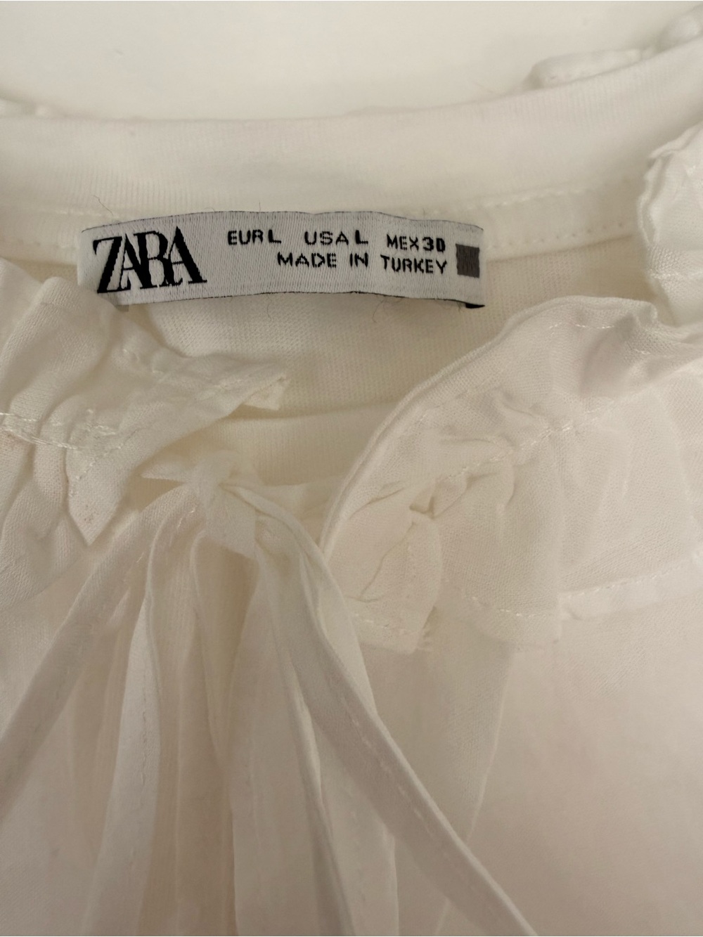 Zara Ruffle Collar Short Sleeve Top - Picture 3 of 6